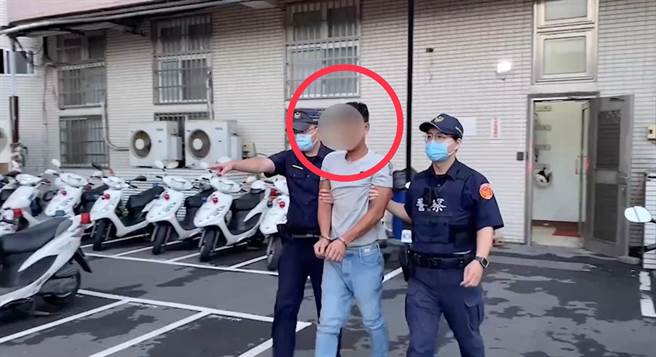 高雄酒客爆衝突，警方获报到场，意外查获未去教召，遭屏东地检署发布通缉的陈姓通缉犯。（翻摄照片／崔正纲高雄传真）