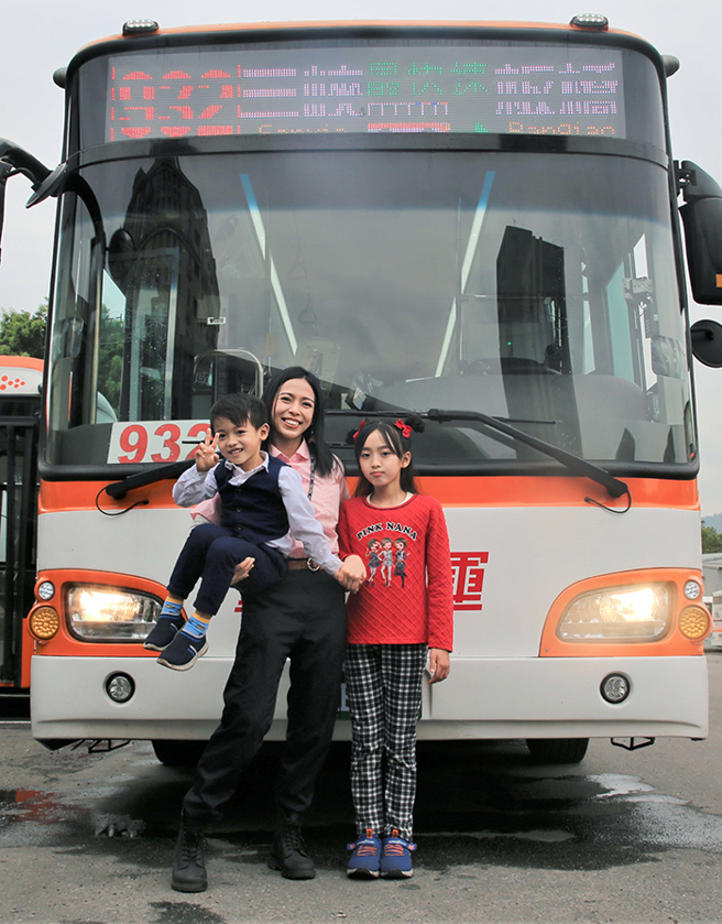 公車司機二寶媽吳佩蓉：沒有人會為你準備好人生，自己的人生自己爭取！(圖/ 嬰兒與母親提供）
