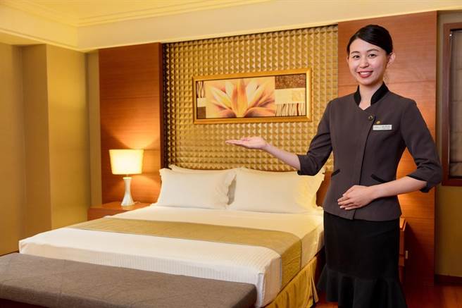 「福粤楼」餐厅用餐满1600元即有机会抽中价值超过6500元的豪华客房住宿券乙晚。(福容提供／蔡依珍桃园传真)