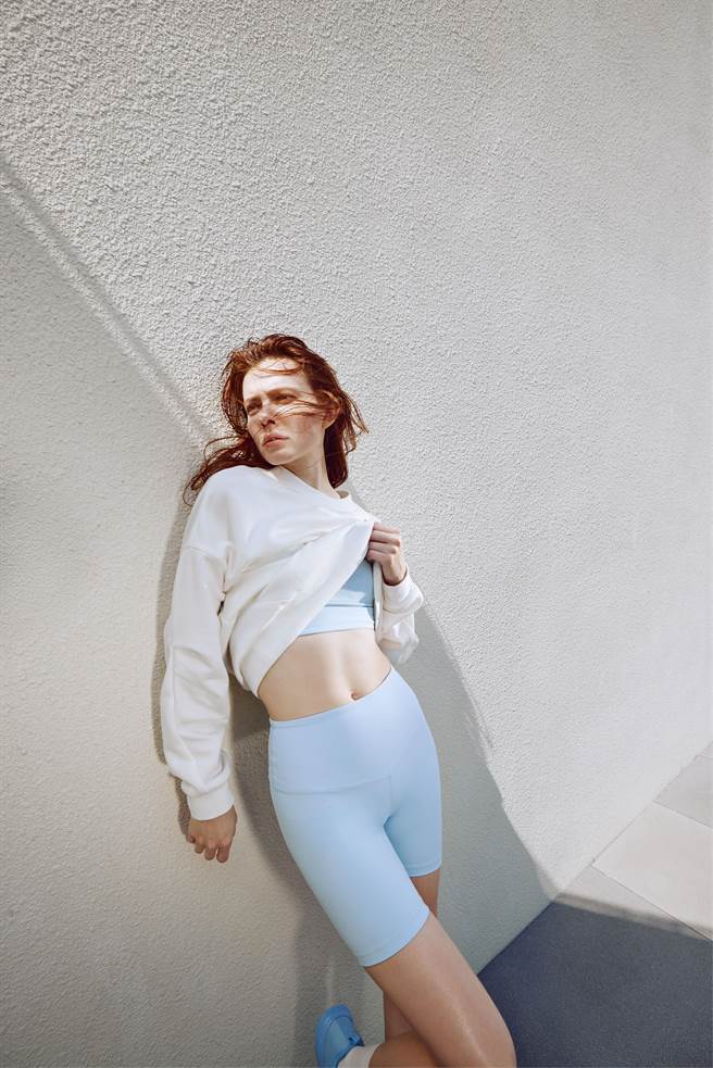 BLACK MILE 氧气蓝经典单车裤，3680元。（ASPORT提供／朱世凯台北传真）