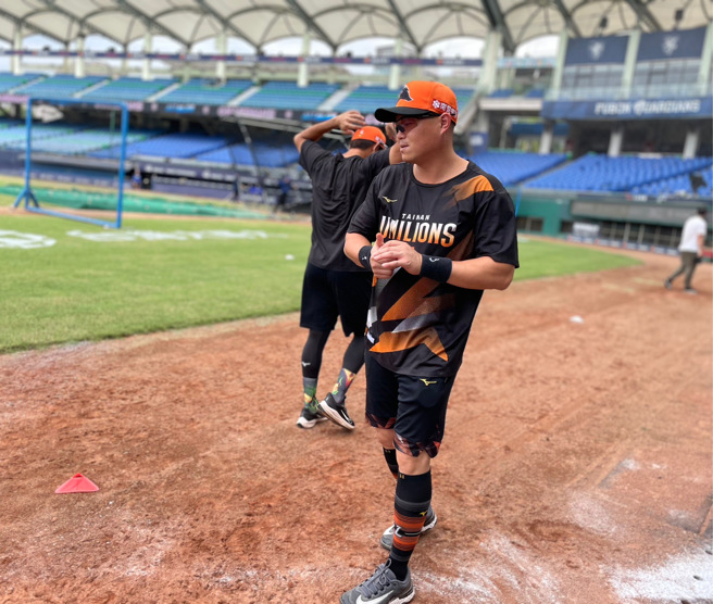 统一狮胡金龙。（毛琬婷摄）