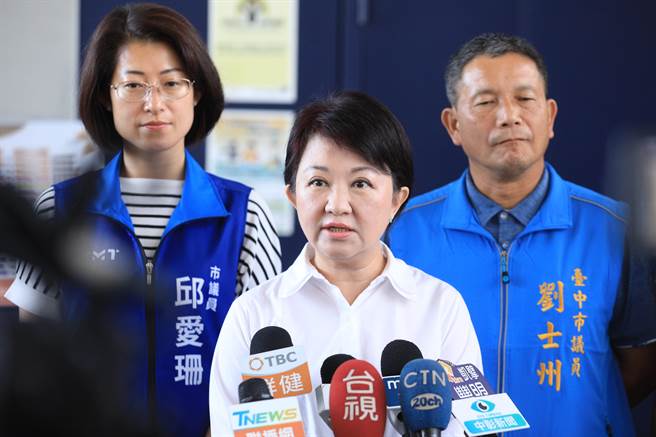 台中市长卢秀燕今天受访力挺补助私校学费，但也强调不应当做个人选举工具。（张亦惠摄）