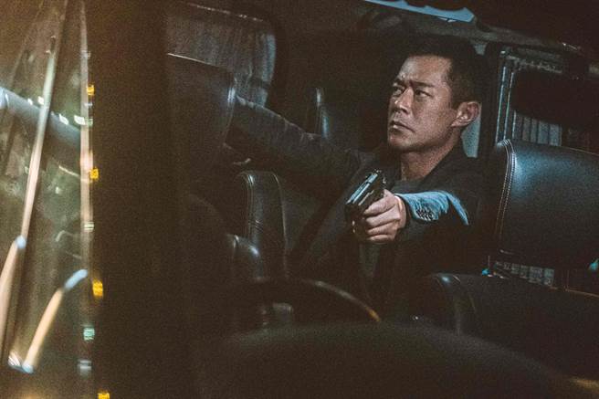 圖中為古天樂，《掃毒3：人在天涯》劇照。（華映娛樂提供）