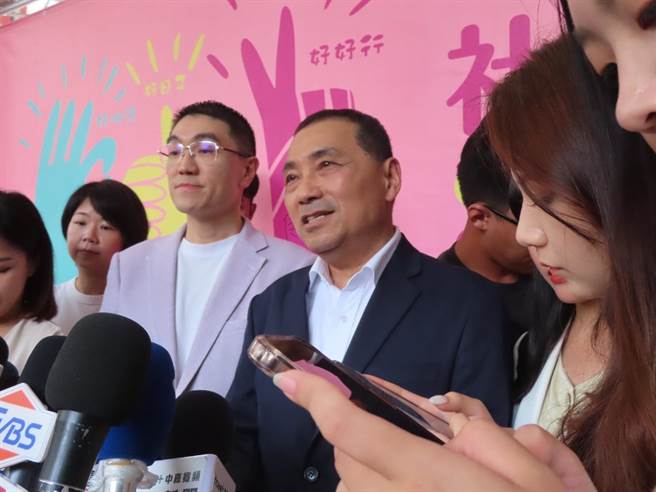 侯友宜表示，最后一定会赢得胜利。（叶德正摄）