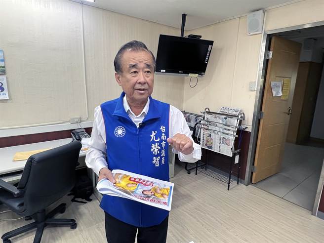 國民黨台南市議員尤榮智證實，已正式向市黨部婉拒徵召女兒尤淨寬參選台南市第一選區立委。（洪榮志攝）
