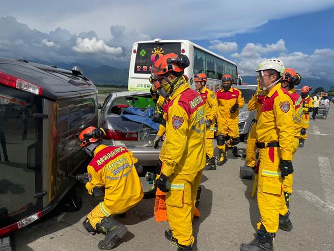 颱風季前演練水災情況，屏縣府：防範於未然。(屏縣府提供)