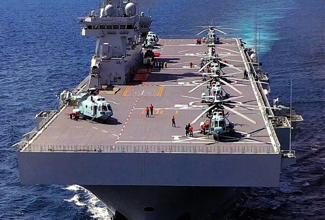 日本首度确认，一艘中国海军075型两栖攻击舰日前通过鹿儿岛县大隅海峡，正持续进行警戒与监视。（图/本报系资料照）