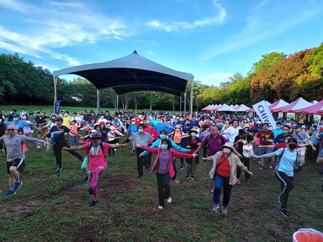 此次活动吸引2000多位劳工朋友参加。（台南市政府劳工局提供／张毓翎台南传真）