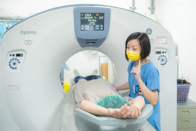 桃市府携手桃园16间主要医院推动「桃园市扩大肺癌筛检计画」。(市府提供／蔡依珍桃园传真)