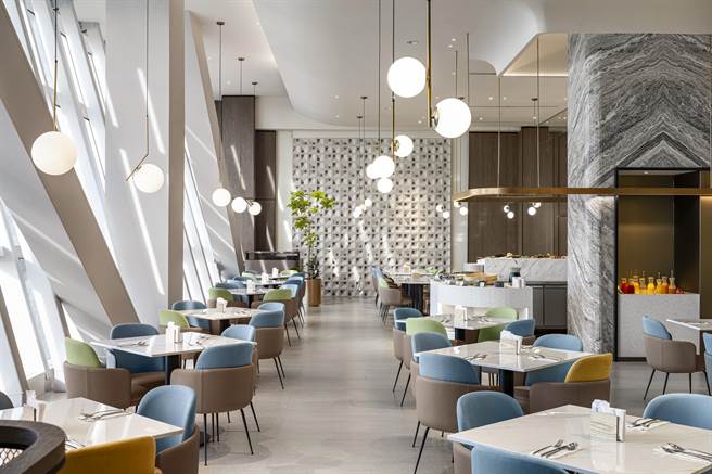 「桃城茶样子」双人房旅展独享券，原价8800元，旅展特惠价2799元即可入住。（承亿集团提供）