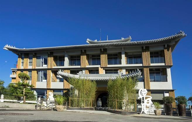 承亿文旅向日月潭文武庙承租香客大楼，改造成文创旅店「潭日月」。（业者提供／杨静茹南投传真）