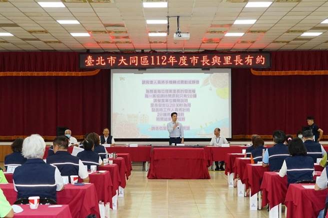 斯文里长江雪卿提案指出，拜托台北市长蒋万安加快斯文二期公办都更，并提出对策因应。蒋万安回覆，预计8月招标，10月决标，后续进入都更审议程序。（台北市政府提供／刘彦宜台北传真）