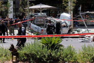 以色列「汽車撞行人」傷者還挨刺！凶嫌遭擊斃 警方定調恐攻