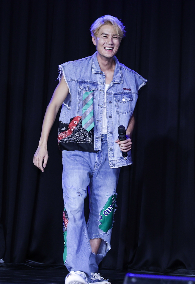 吴克群加盟滚石唱片，将重心放在演艺事业。（陈俊吉摄影）