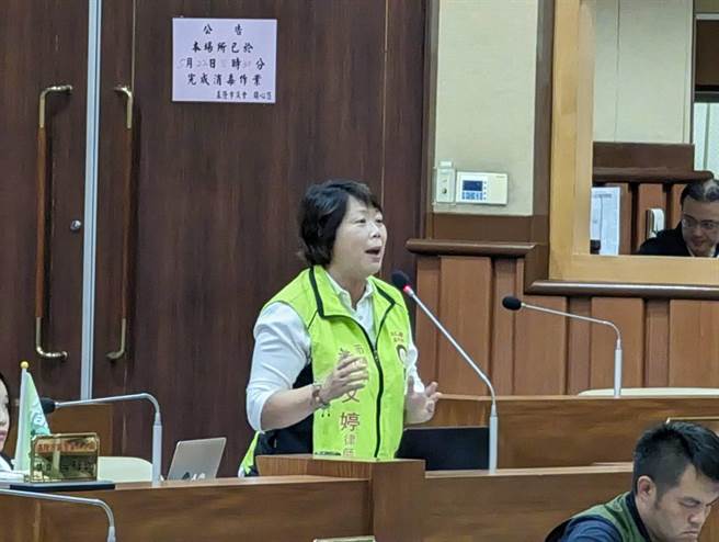 传民进党立委提名策略小组建议党中央徵召基隆市议员郑文婷投入2024立法委员选战，郑文婷表示若获提名，将全力以赴。（张志康摄）