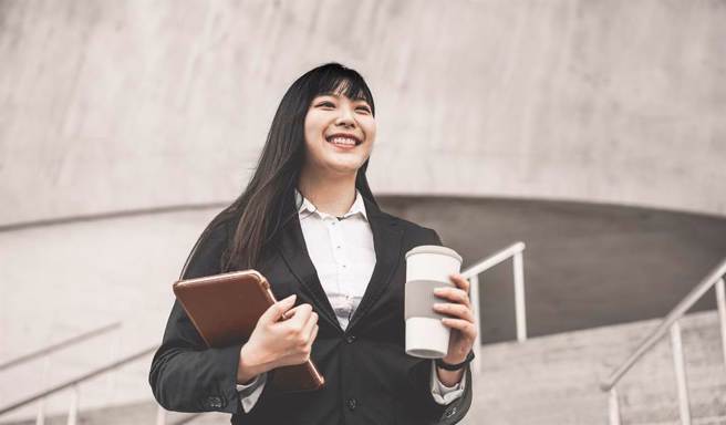 星座專家白瑜老師點名牡羊座、獅子座及水瓶座最容易實現夢想。（示意圖／Shutterstock）