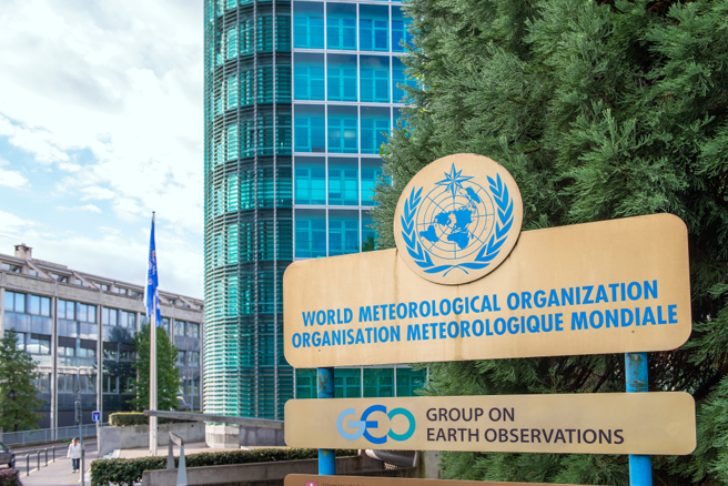联合国世界气象组织（WMO）今警告各国为「圣婴现象」的影响做好准备，表示此全球升温的现象很可能持续到今年底。（图/shutterstock）