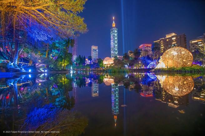 2023台北101国际摄影大赛，发现台北101之美专题，铜牌奖得主萧庆良《湖中映像101》。（台北101提供）