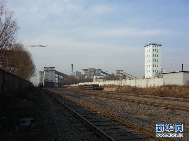 辽寧阜新查处一起煤矿事故瞒报案件：事故致7死7伤。图为2014年11月发生24死矿灾的阜新另一个矿区。（新华社）