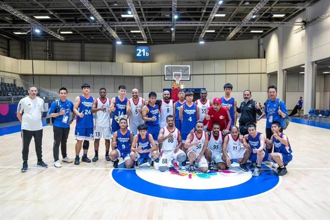 2023年夏季世界特殊奥林匹克运动会近期在德国柏林登场，中华代表队有8位新北运动员分别在田径男子、桌球女子单打、男篮等项目抱回1金3银佳绩。（新北市教育局提供）