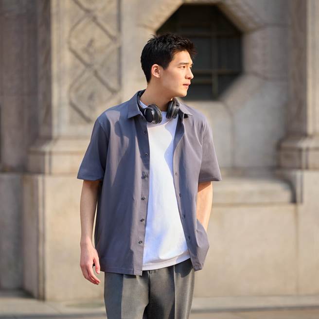 UNIQLO男装 AIRism衬衫式POLO衫，原价790元。（UNIQLO提供／朱世凯台北传真）