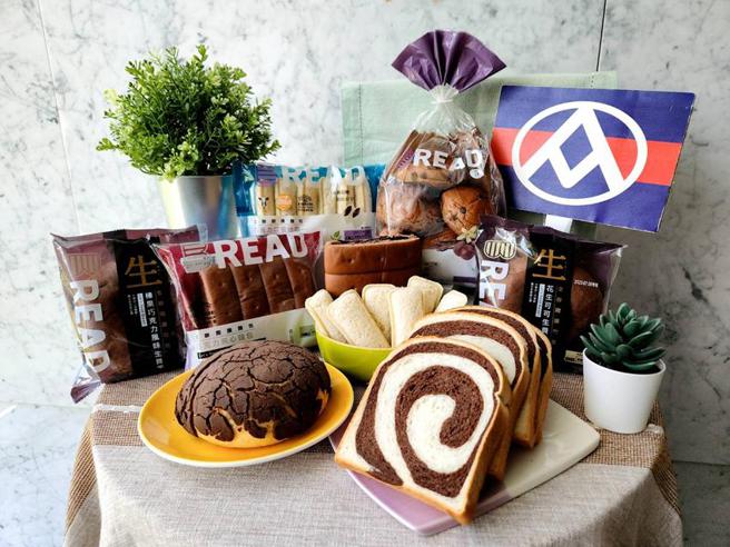 （全联巧克力烘焙商品，採用「可可追溯计画」原料。图／全联提供）