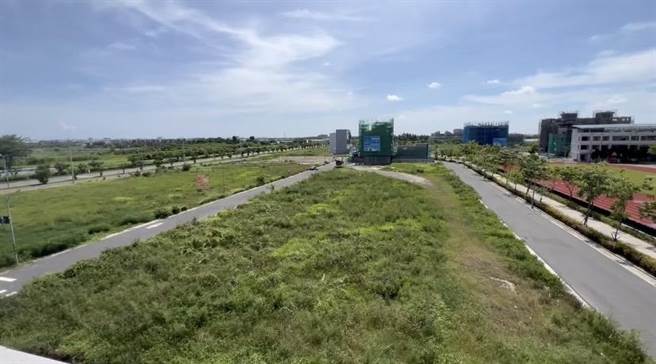 安南区佃西自办市地重划区目前已完成重划工程。(读者提供／曹婷婷台南传真)