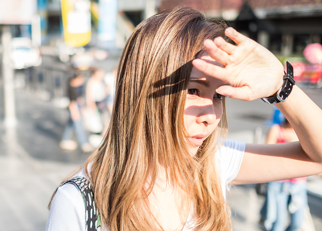 高温屡破35度小心严重晒伤，医师教你晒后护理这样做。（示意图／达志影像）