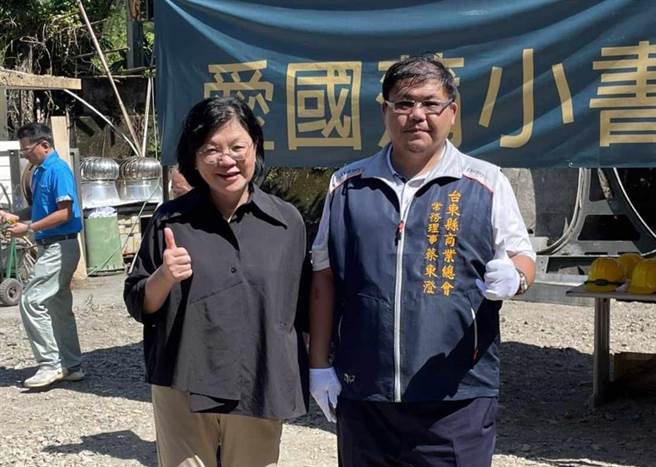 台東縣大武鄉大竹村愛國蒲部落書屋昨天動土，幕後推手是與台東相距超過300公里的台中逢甲大學。（讀者提供／蔡旻妤台東傳真）