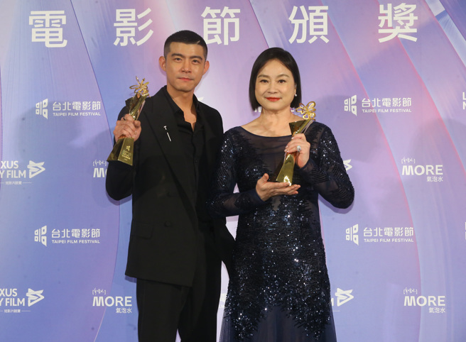 陸小芬和王柏傑奪下本屆北影最佳男女主角。（圖／粘耿豪攝）