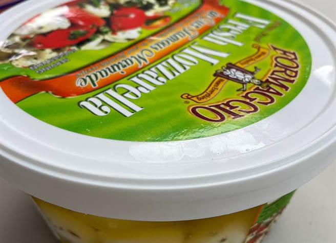 好市多表示，于5月24日至7月1日购买「油渍摩佐罗拉乾酪」的1300名会员，可凭购买纪录和会员卡办理退货。（食药署提供）