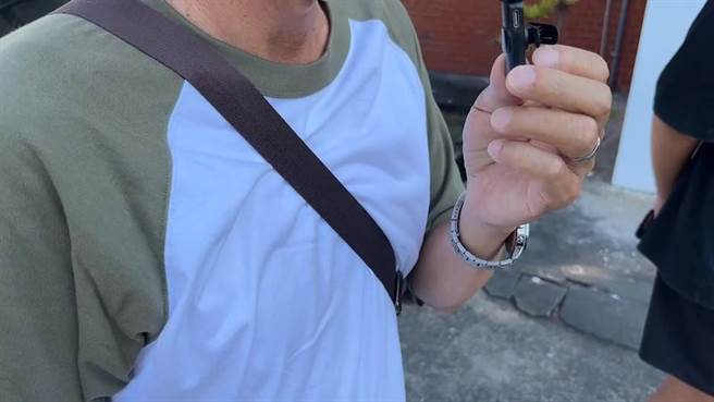 台东市今天发生随机持刀伤人案，见义勇为的许姓父亲低调不露面。(蔡旻妤摄)