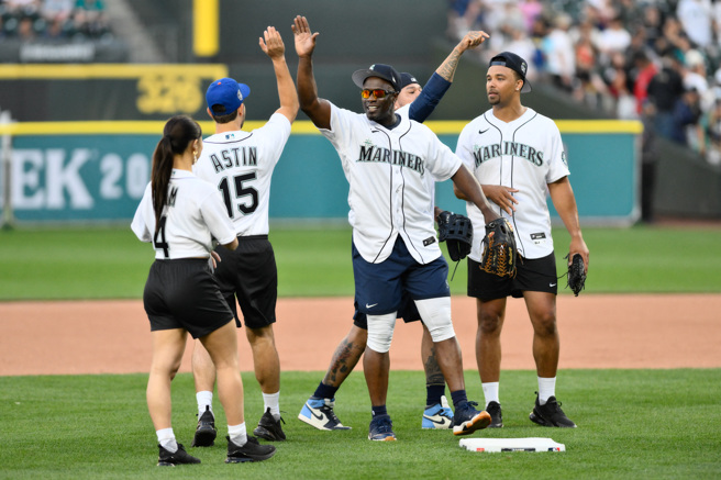 賀南德茲隊收下比賽勝利。（美聯社）