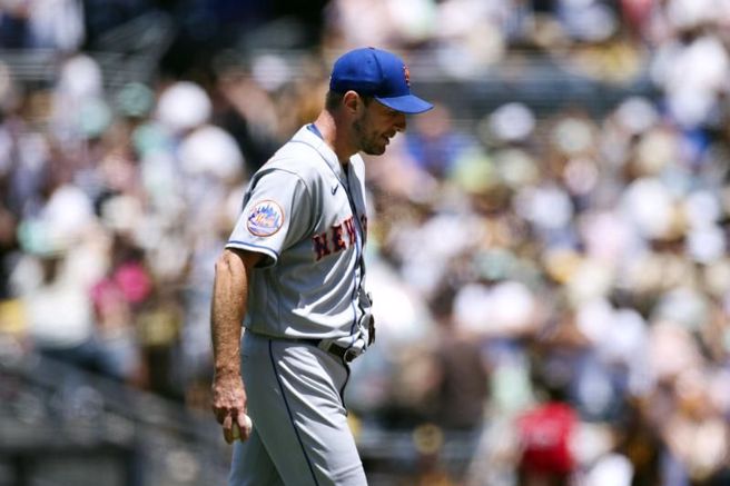 大都會先發投手薛爾瑟被敲兩支全壘打。（美聯社）