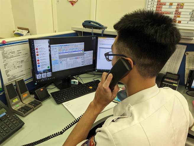 花莲县消防局统计近1年受理报案电话，逾7.7万通里头，有1万多通与救灾救护无关。（花莲县消防局提供／罗亦晽花莲传真）