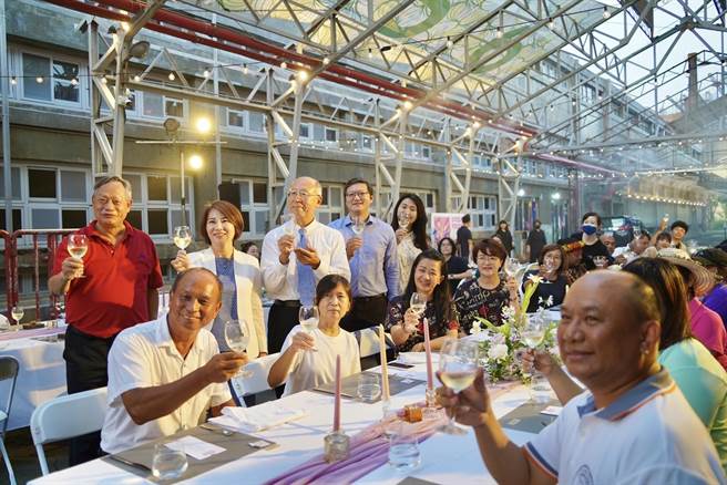 屏东农村社区餐桌活动正式发表。(屏县府提供)