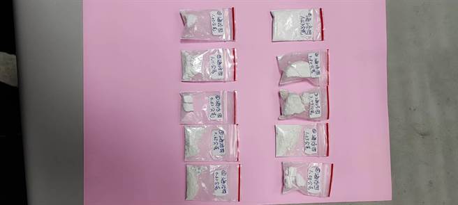 ▲本次共查獲海洛因10包重15.14公克，安非他命7包重35.44公克。（基隆市警察局提供／徐佑昇基隆傳真）