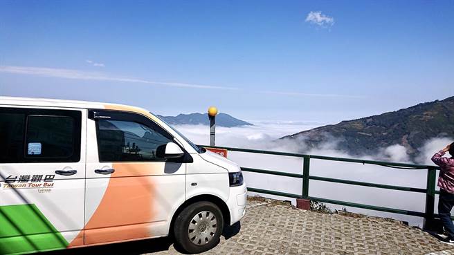 参山国家风景区管理处辖区20条观巴游程，除买1送1外，加码抽奖送喔熊行李箱。（参山国家风景区管理处提供）