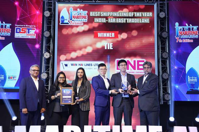 （万海耕耘7日获颁今年印度-远东区间年度最佳航商。图／业者）