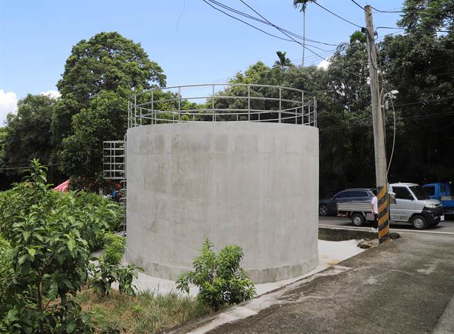 县府向农田水利署争取扩灌溉服务经费，设置5座各100吨的蓄水池，受益农地面积达103.9公顷。（吕妍庭摄）