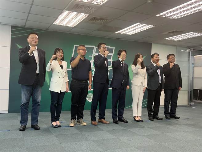 民进党区域立委提名结束 赖清德：让民主大联盟跟社会力量连结 成功守护台湾。曾薏苹摄