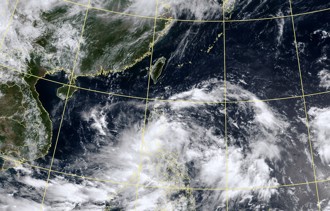 颱風周末「7成機率生成」專家：雨連下6天