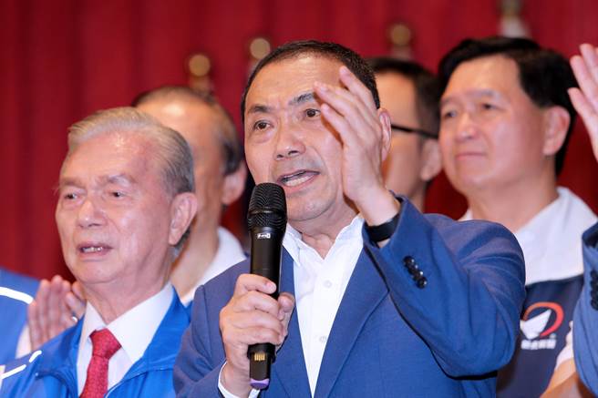 国民党立委郑丽文近期主张「侯下韩上」引发争议，国民党总统参选人侯友宜竞办执行长金溥聪也质疑其动机不单纯。（资料照／黄世麒摄）