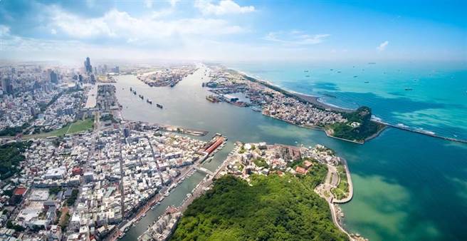 港务公司针对港湾构造物巡查及维护迈入智慧化管理。图为高雄港。（本报资料照）