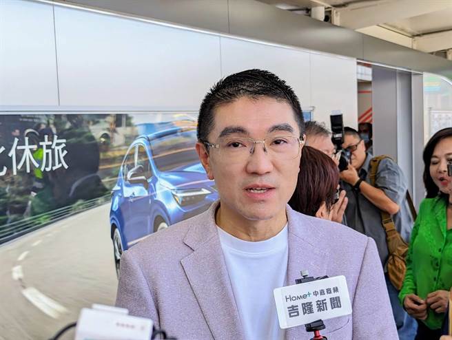 近来基隆市陆续发生多起与自来水公司相关的问题，基隆市长谢国梁表示，他在面对中央事业单位时，常有无力感。（张志康摄）