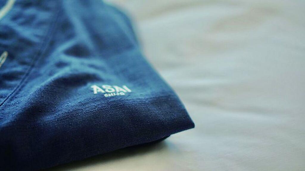 ASAI 京都四条旅店客房內的睡衣，棉麻的質料非常透氣舒服。（張偉浩攝）