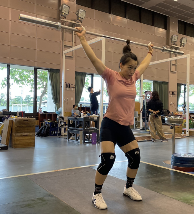 「举重女神」郭婞淳。（毛琬婷摄）