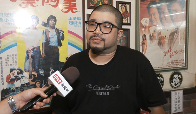 7年级生的徐老板，八年前投入餐饮产业。（游定刚拍摄）