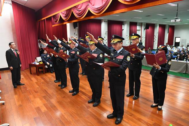 新任矫正机关首长宣誓(矫正署提供)