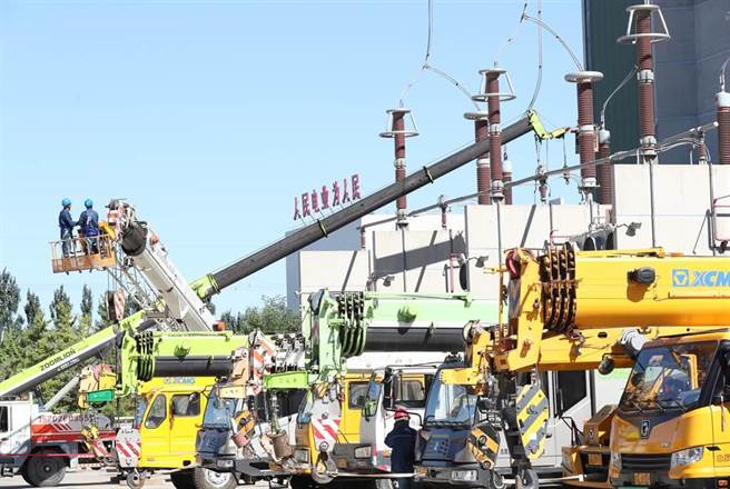 李强主持国常会喊话「做好能源电力保供 强化煤电企业纾困」。示意图／中新社